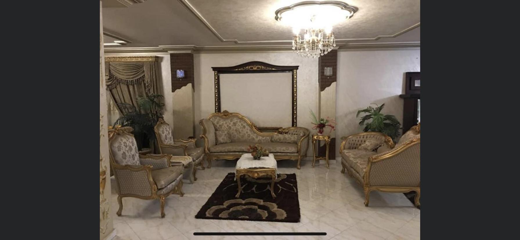 Pyramid View! Sleeps 13 * Cairo