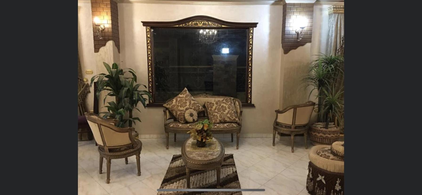 Pyramid View! Sleeps 13 * Cairo